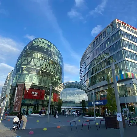 Wanderstay In The Heart Of Apartamento Bratislava