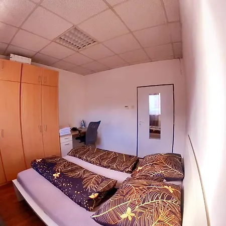 Wanderstay In The Heart Of * Братислава
